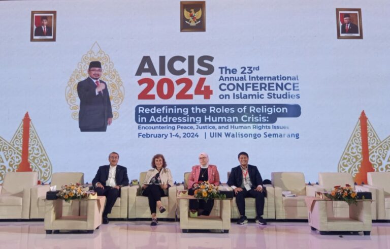 Direktur Pascasarjana IAIN Pontianak Menjadi Chair di Kegiatan The 23rd Annual International Conference on Islamic Studies (AICIS) Tahun 2024 di UIN Walisongo, Semarang, Jawa Tengah