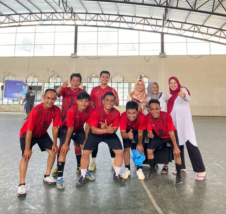 Bekuk Tim Futsal Biro, Tim Futsal Pascasarjana-Rektorat Jumpa Tim FEBI di Semi Final