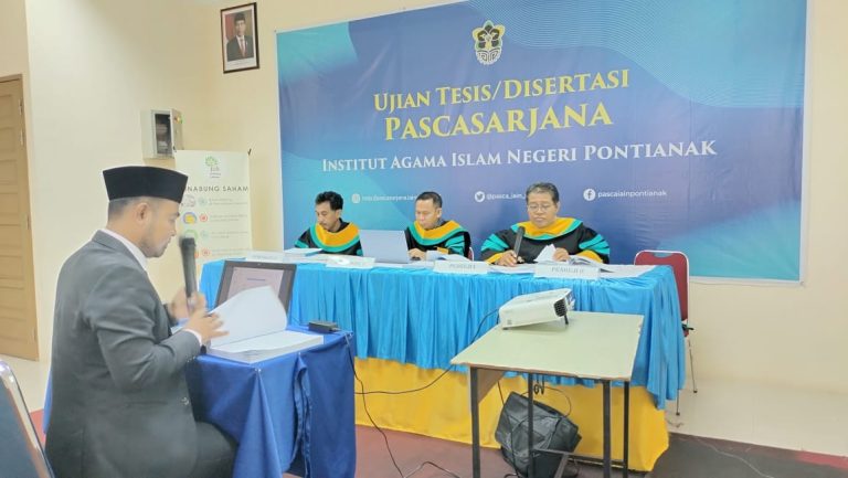 Abdul Bari, Mahasiswa Program Studi Magister Pendidikan Agama Islam IAIN Pontianak Sukses Jalani Ujian Tesis