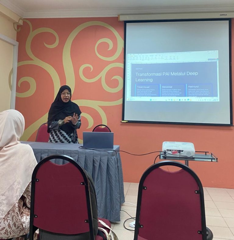 Inovasi Pendidikan Syarifah Sajila Apjan dari Pontianak Raih Medali Perunggu di Malaysia